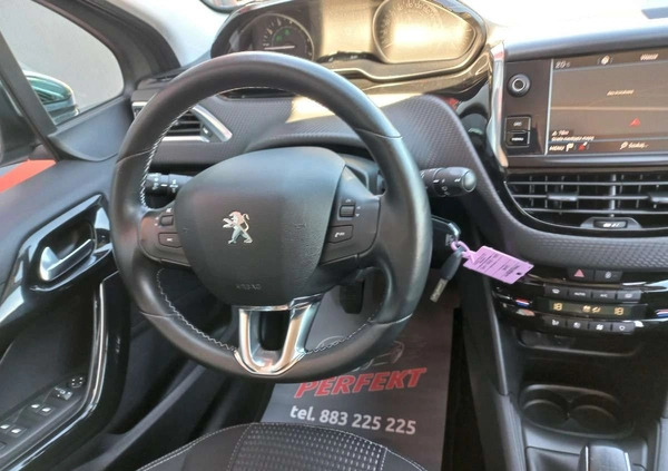 Peugeot 208 cena 37900 przebieg: 52000, rok produkcji 2017 z Łochów małe 232